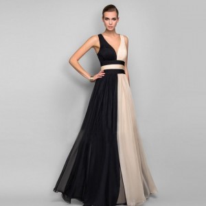 Classic Style Deep V Neck Chiffon Evening Gown-Black