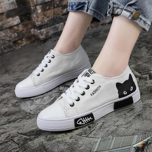 Converse Kitty Black Lace Up Low Tops Sneaker - White