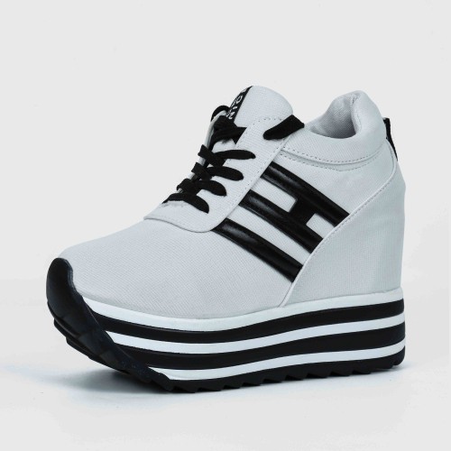 Thick Bottom Muffin Platform Laces Up Sneakers - White image