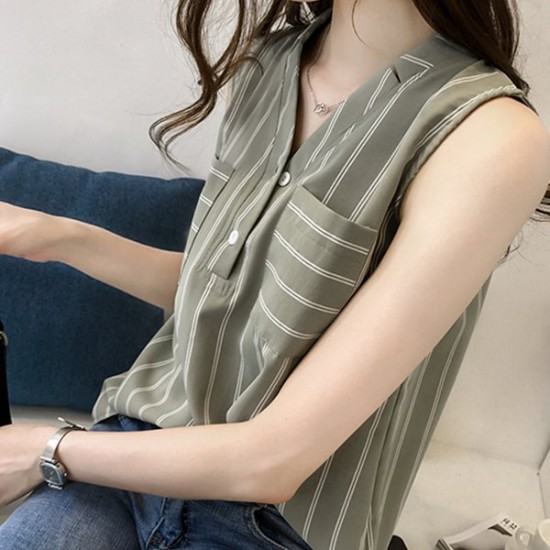 Sleeveless Stripe Print Double Pocket Shirt - Green image