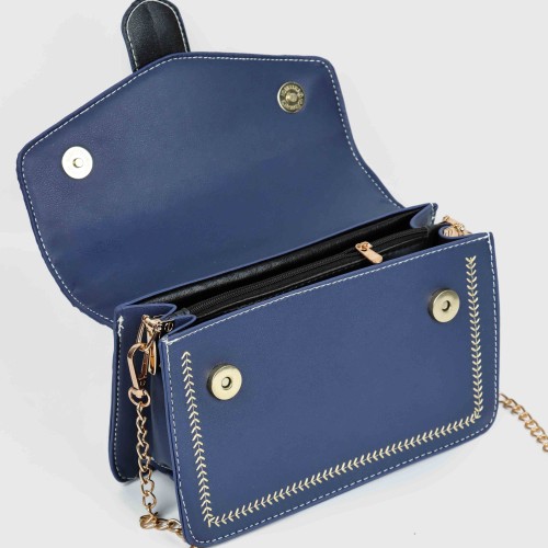 Small Size Magnetic Closure Chain Messenger Bag -Blue image