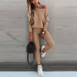Simple Full Sleeve Women Two Piece Tracksuit Set- Brown