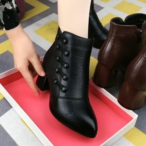 Side Zipper Closure Korean Style Boots for Women - Black image