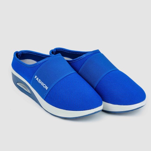 Women’s Light Weight Air Cushion Slip On Slippers - Blue image
