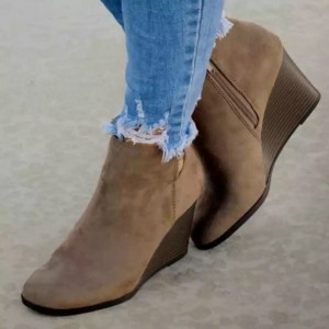 Women’s Classic Pointed Top Wedge High Heel Boots - Dark Brown