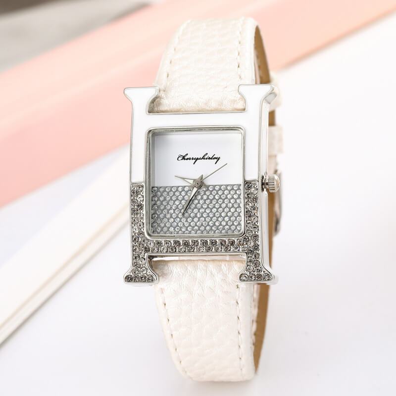 Casual Leather Strap Quartz Fashion Ladies Wrist Watch - White image