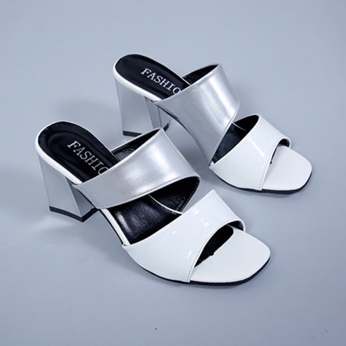 Fish Mouth Contrast Open Toe Sandal For Women - Silver image
