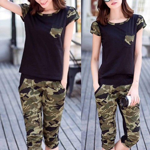 Sports Slim Fit Two-Piece Cropped Camouflage Track Suit - Black image