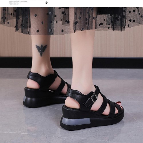 Fish Mouth Strappy Hollow Buckle Closure Wedge Sandals - Black image