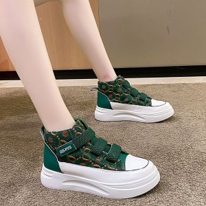 Velcro Closure Leopard Flowers Colorful Classy Sneakers - Green
