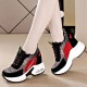 Round Toed Plaid Pattern Lace Up Mesh Sports Sneakers - Black image