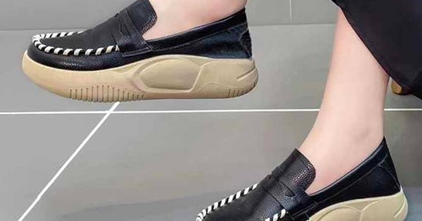 Black casual shoes clearance with black sole