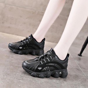 Breathable Mesh Round Toe Cross Straps Lace Up Sneakers - Black