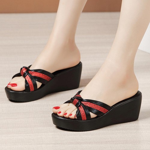 Cross Straps Soft Sole Open Toe Slip On Wedge Slippers - Red image