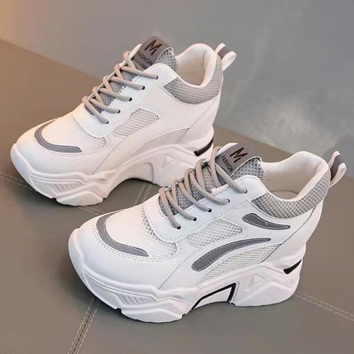  Platform Mesh Round Toe Thick Bottom Breathable Sneakers - Grey image
