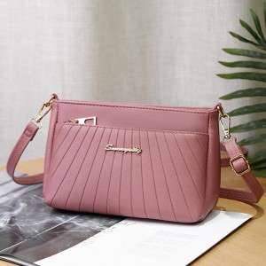 Trendy Adjustable Stripe Rhombic Small Square Messenger Bag - Pink