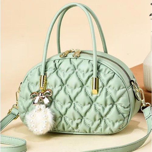 Luxury Textured Folded Hanging Fur Ball Shell Round Shoulder Bag - Green image