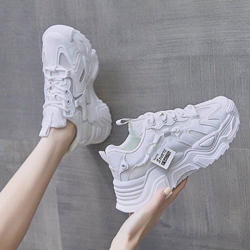 Breathable Flat Heel Lace Up Shallow Mouth Sports Sneakers - White image