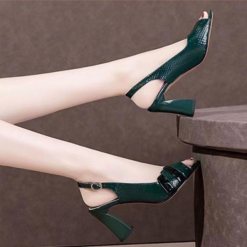 Stylish Peep Toe Buckle Closure High Heel Pumps Sandals - Green image