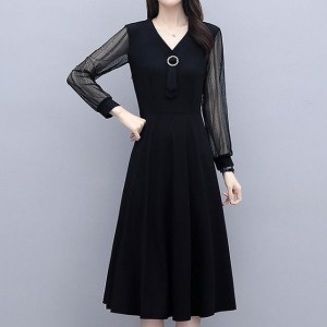 A-Line Lace Hollows V Neck Mid-length Women Skirt Dress - Black