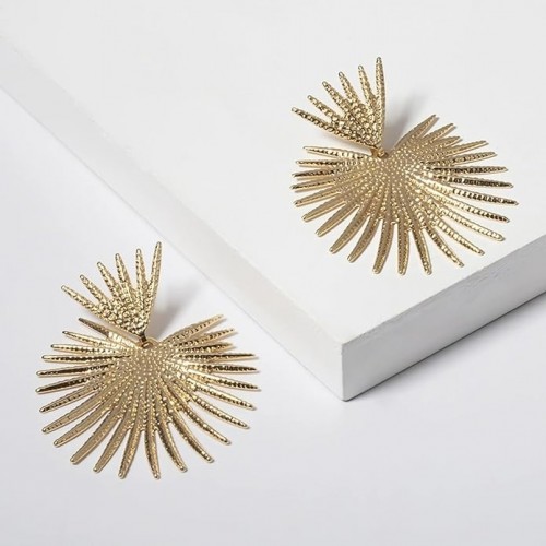 Stylish Gold Starburst Earrings For Women