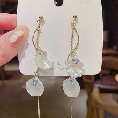 S925 Gold Korean Style Seashell Petal & Tassel Dangle Earrings image