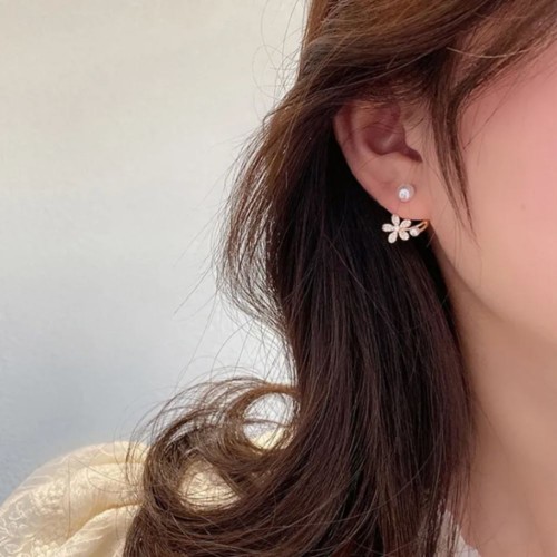 Elegant Gold Flower Earrings With Delicate Pearls image