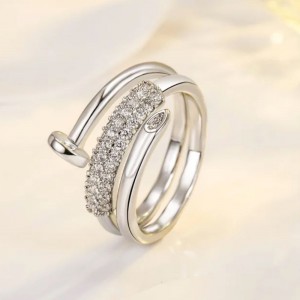 14K Silver Luxurious Screw Ring for Women 