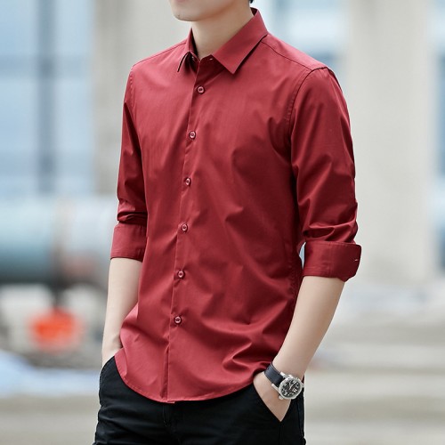 Men Classic Fit Long Sleeve Wrinkle Free Button Shirt-Red image