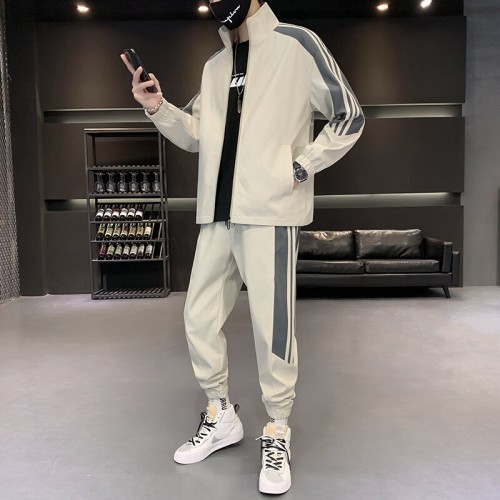 Classic Men's 2-Piece Athletic Tracksuit - White image