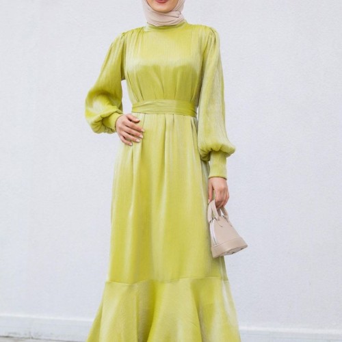 Muslim Women Solid Color Ruffled Large Swing Long Sleeve Dress - Green image