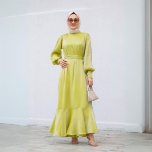 Muslim Women Solid Color Ruffled Large Swing Long Sleeve Dress - Green