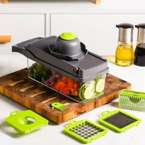 Multifunctional Vegetable Chopper with Draining Basket and Grater image